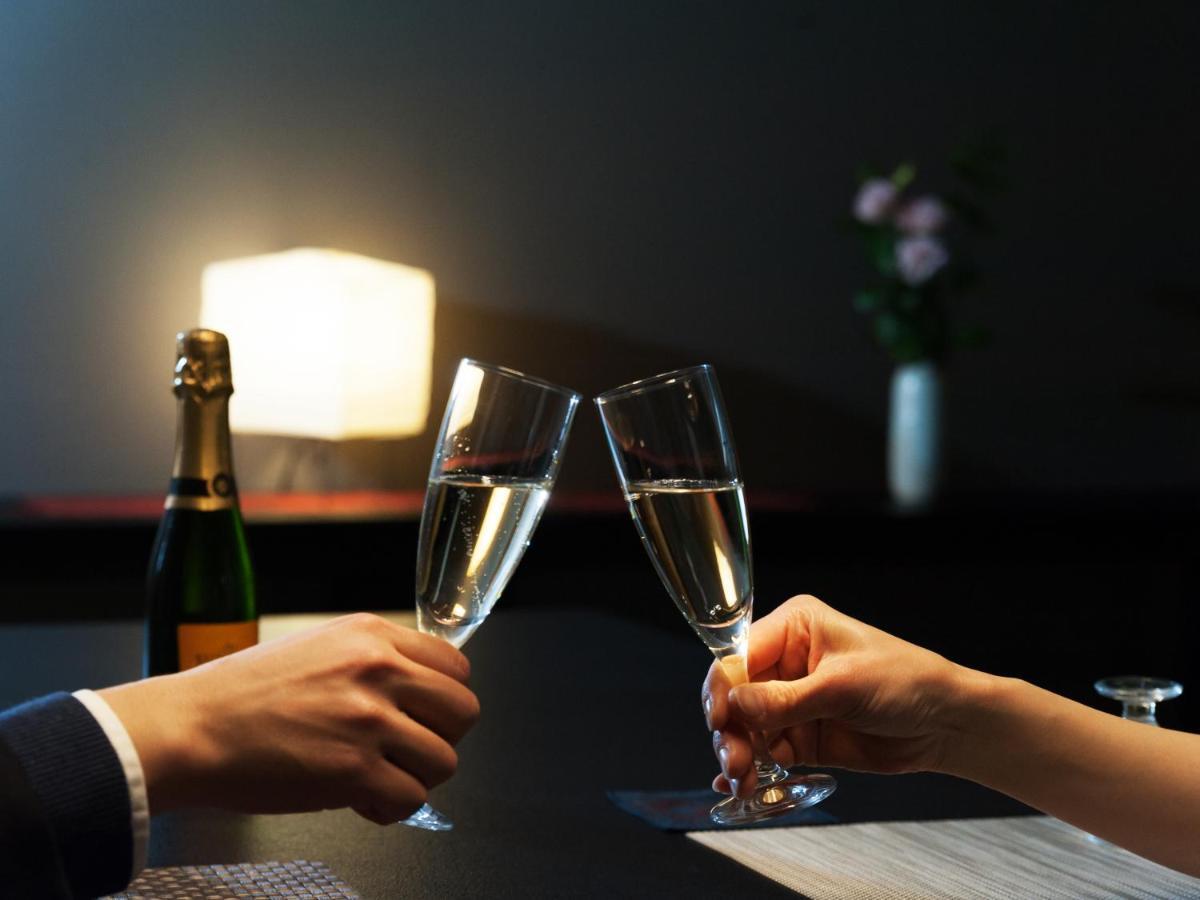 료칸 미나토 노 야도 미기와야 야이즈 외부 사진